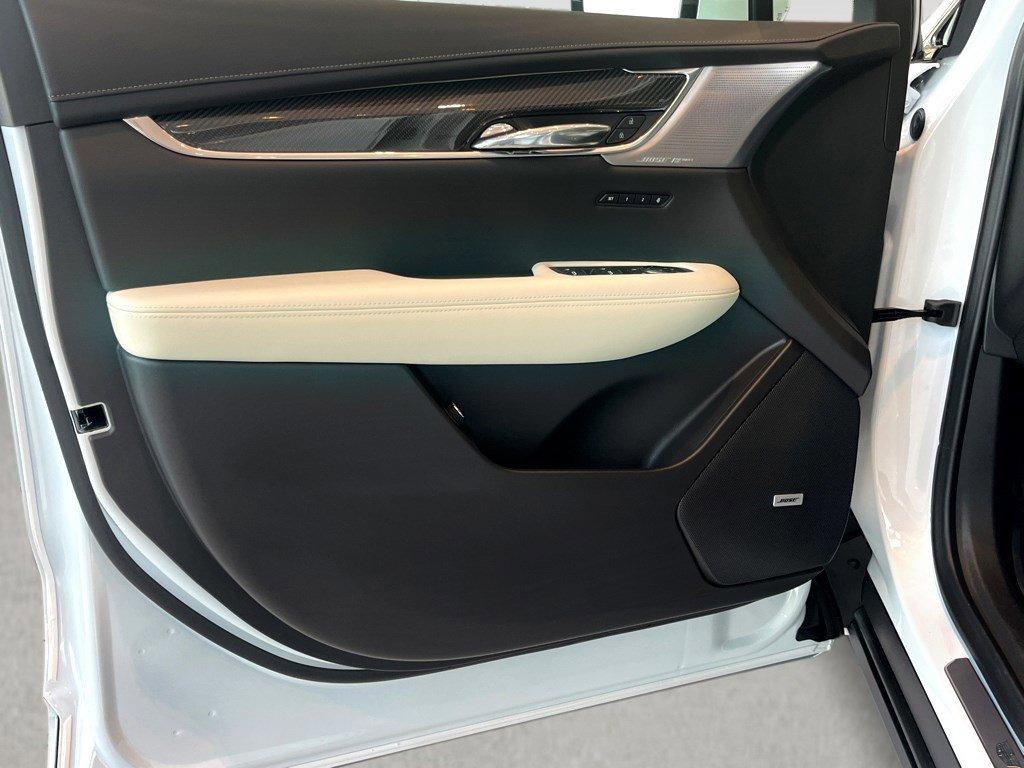 2024 Cadillac XT6 Vehicle Photo in SAVANNAH, GA 31406-4513