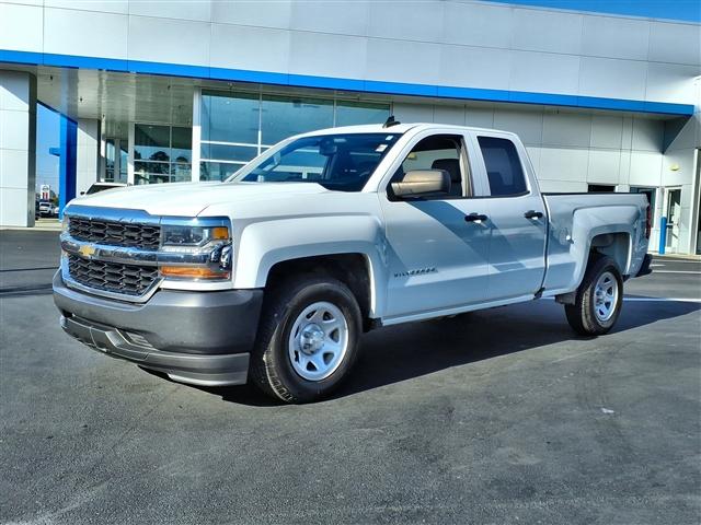 2023 GMC Sierra 1500 Vehicle Photo in SANFORD, NC 27332-9629