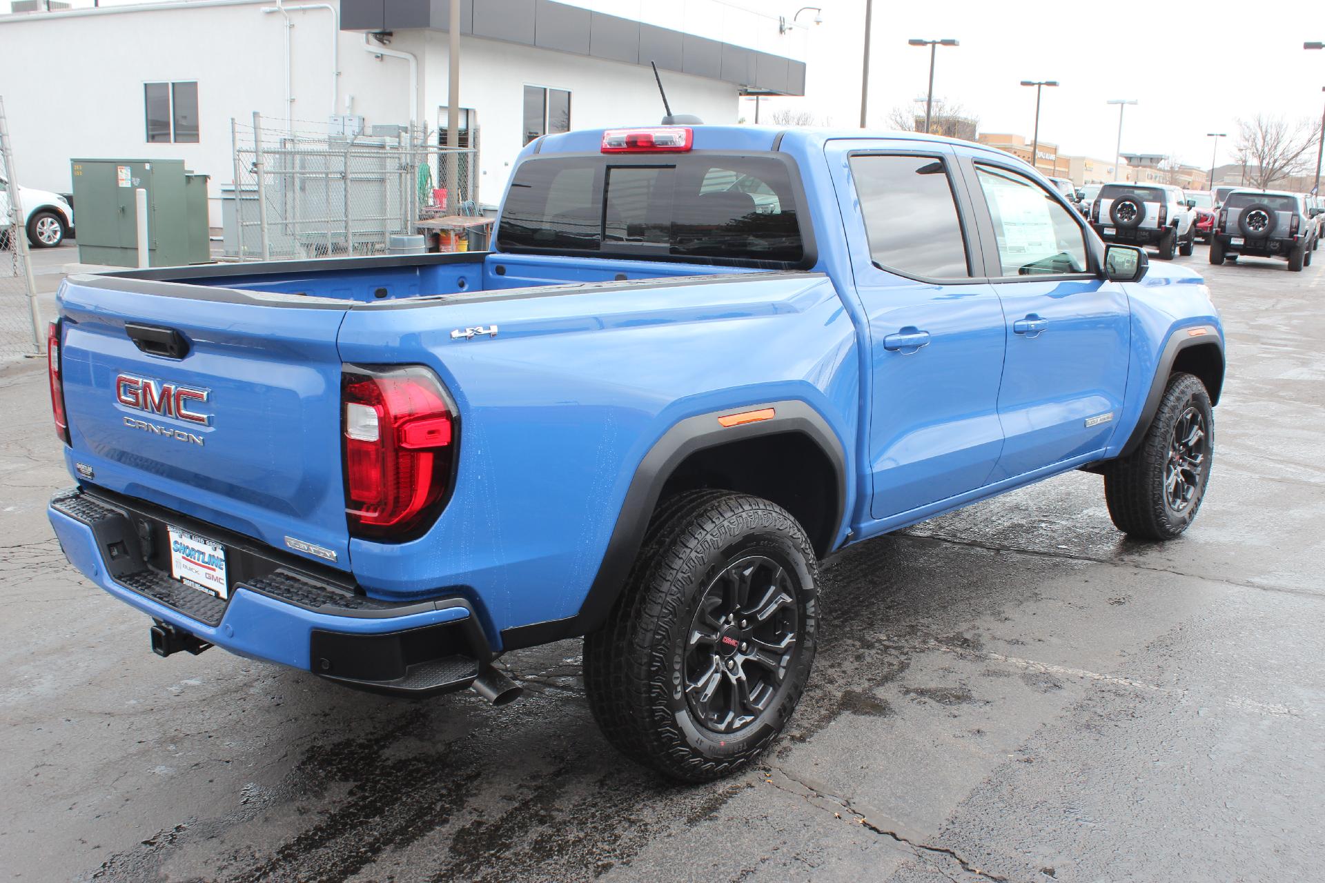 2025 GMC Canyon Vehicle Photo in AURORA, CO 80012-4011