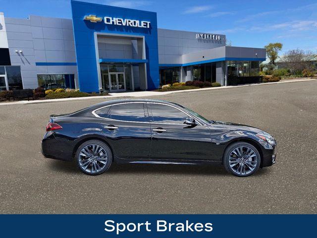 2016 INFINITI Q70 Vehicle Photo in DANBURY, CT 06810-5034