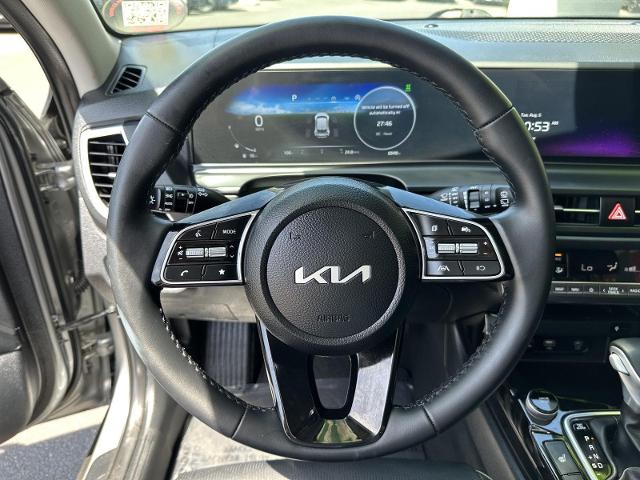 2024 Kia Seltos Vehicle Photo in Tucson, AZ 85712
