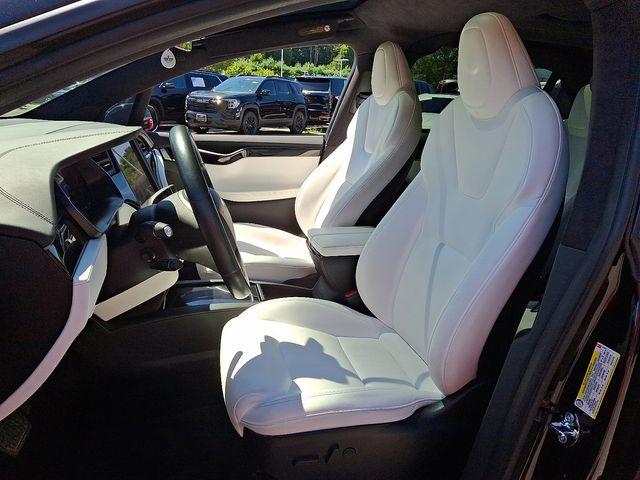 2020 Tesla Model X Vehicle Photo in DANBURY, CT 06810-5034