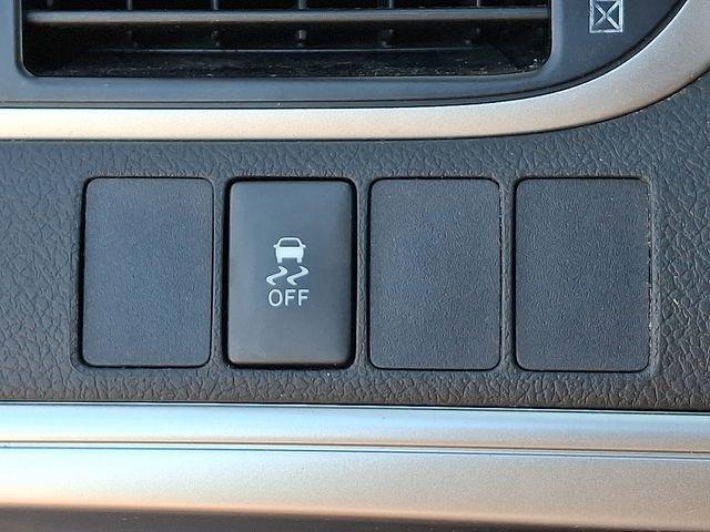 2014 Toyota Camry Vehicle Photo in DANBURY, CT 06810-5034