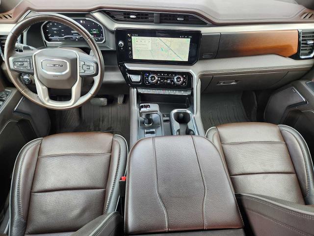 2023 GMC Sierra 1500 Vehicle Photo in DENTON, TX 76210-9321