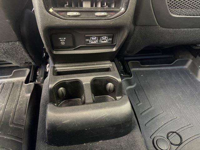 2021 Jeep Grand Cherokee L Vehicle Photo in LEOMINSTER, MA 01453-2952