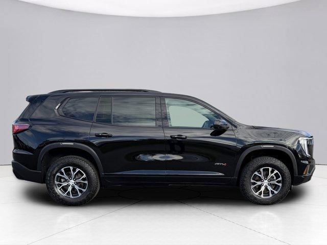 2024 GMC Acadia Vehicle Photo in LEOMINSTER, MA 01453-2952