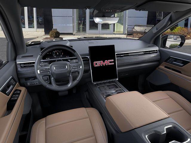 2025 GMC Sierra EV Vehicle Photo in DANBURY, CT 06810-5034