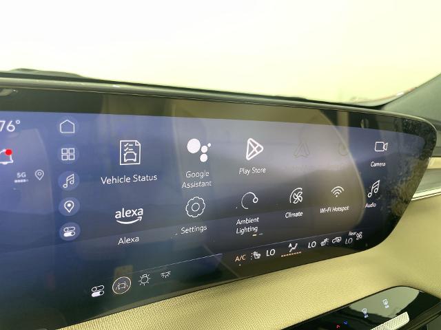2025 Buick Enclave Vehicle Photo in GILBERT, AZ 85297-0402