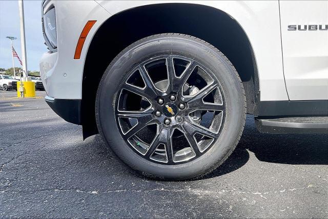 2025 Chevrolet Suburban Vehicle Photo in INDEPENDENCE, MO 64055-1314