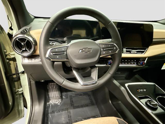 2026 Chevrolet Equinox Vehicle Photo in EVERETT, WA 98203-5662