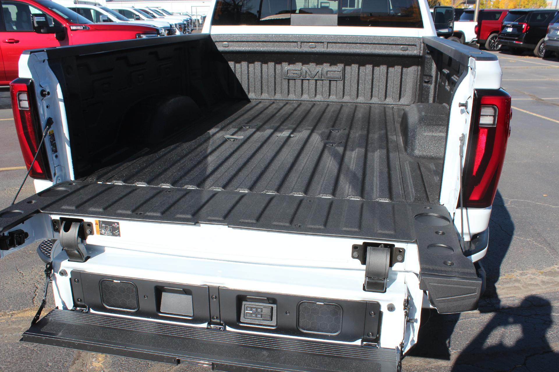 2026 GMC Sierra 2500 HD Vehicle Photo in AURORA, CO 80012-4011