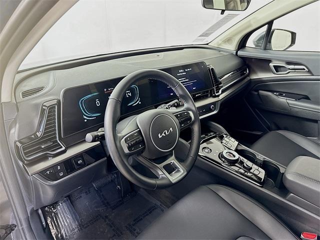 2025 Kia Sportage Hybrid Vehicle Photo in Everett, WA 98204
