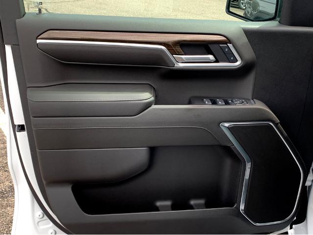 2025 Chevrolet Silverado 1500 Vehicle Photo in BEAUFORT, SC 29906-4218