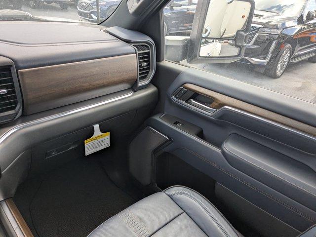 2024 Chevrolet Silverado 3500 HD Vehicle Photo in BRUNSWICK, GA 31525-1881