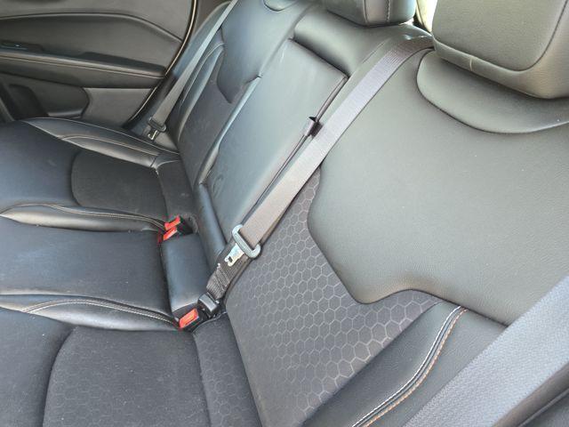 2021 Jeep Compass Vehicle Photo in Pleasant Hills, PA 15236