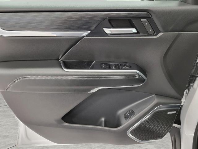 2025 GMC Acadia Vehicle Photo in NEENAH, WI 54956-2243