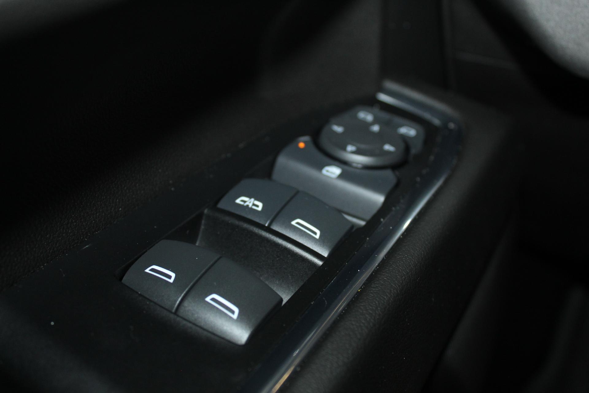 2024 Chevrolet Silverado 2500 HD Vehicle Photo in NORTHAMPTON, MA 01060-1120