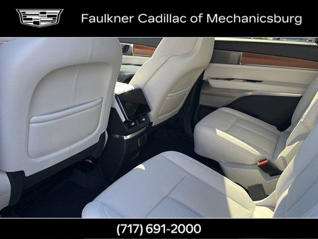 2026 Cadillac VISTIQ Vehicle Photo in MECHANICSBURG, PA 17050-1707