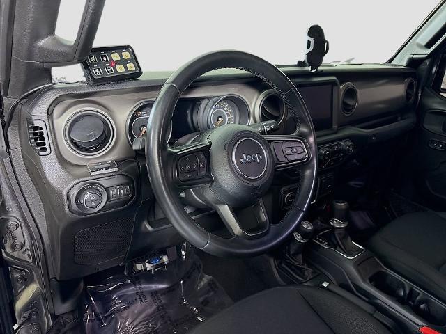 2021 Jeep Gladiator Vehicle Photo in PUYALLUP, WA 98371-4149