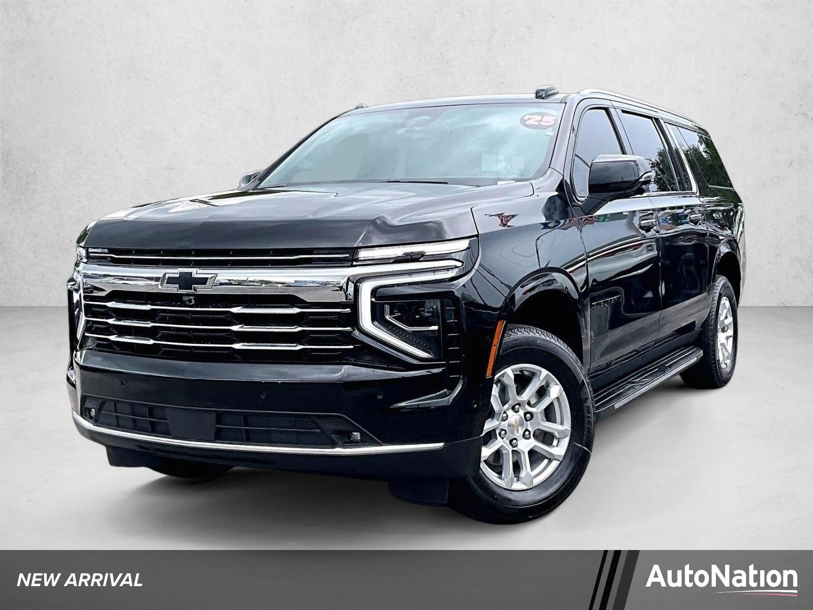 2025 Chevrolet Suburban Vehicle Photo in MIAMI, FL 33134-2699