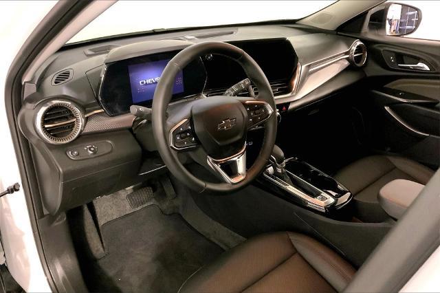 2025 Chevrolet Trax Vehicle Photo in Lees Summit, MO 64086