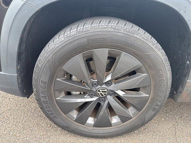 2022 Volkswagen Taos Vehicle Photo in TREVOSE, PA 19053-4984