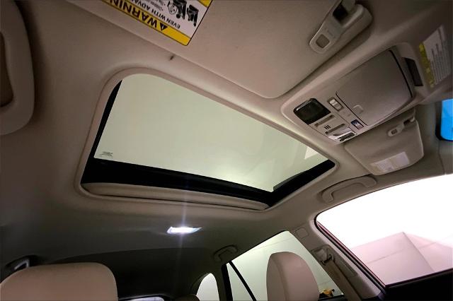 2019 Subaru Outback Vehicle Photo in Lees Summit, MO 64086