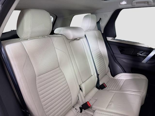 2020 Land Rover Discovery Sport Vehicle Photo in PUYALLUP, WA 98371-4149