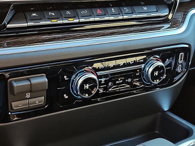 2026 GMC Sierra 1500 Vehicle Photo in TREVOSE, PA 19053-4984