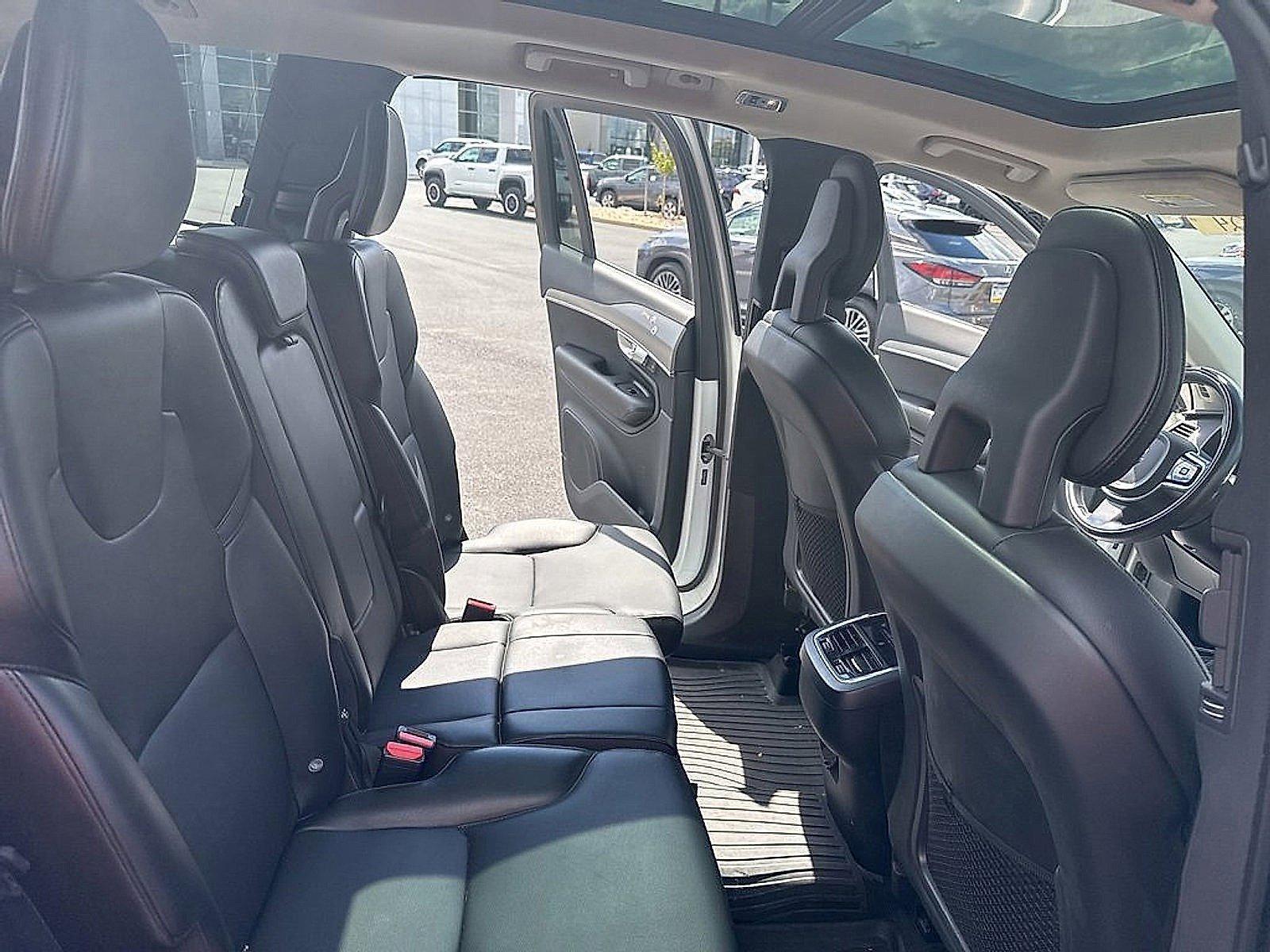 2021 Volvo XC90 Vehicle Photo in Harrisburg, PA 17111