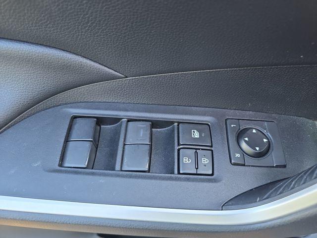2021 Toyota RAV4 Vehicle Photo in Pleasant Hills, PA 15236