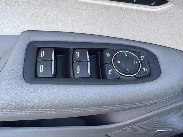 2025 Cadillac XT6 Vehicle Photo in LEOMINSTER, MA 01453-2952