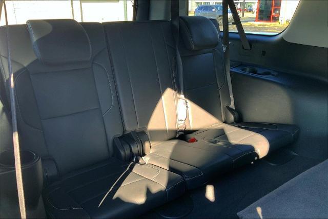 2019 Chevrolet Suburban Vehicle Photo in INDEPENDENCE, MO 64055-1314