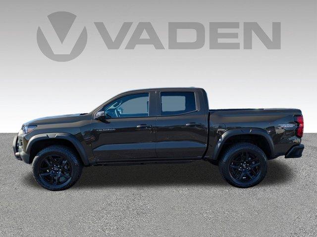 2025 Chevrolet Colorado Vehicle Photo in BRUNSWICK, GA 31525-1881