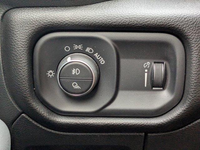 2022 Ram 1500 Vehicle Photo in BRUNSWICK, GA 31525-1881