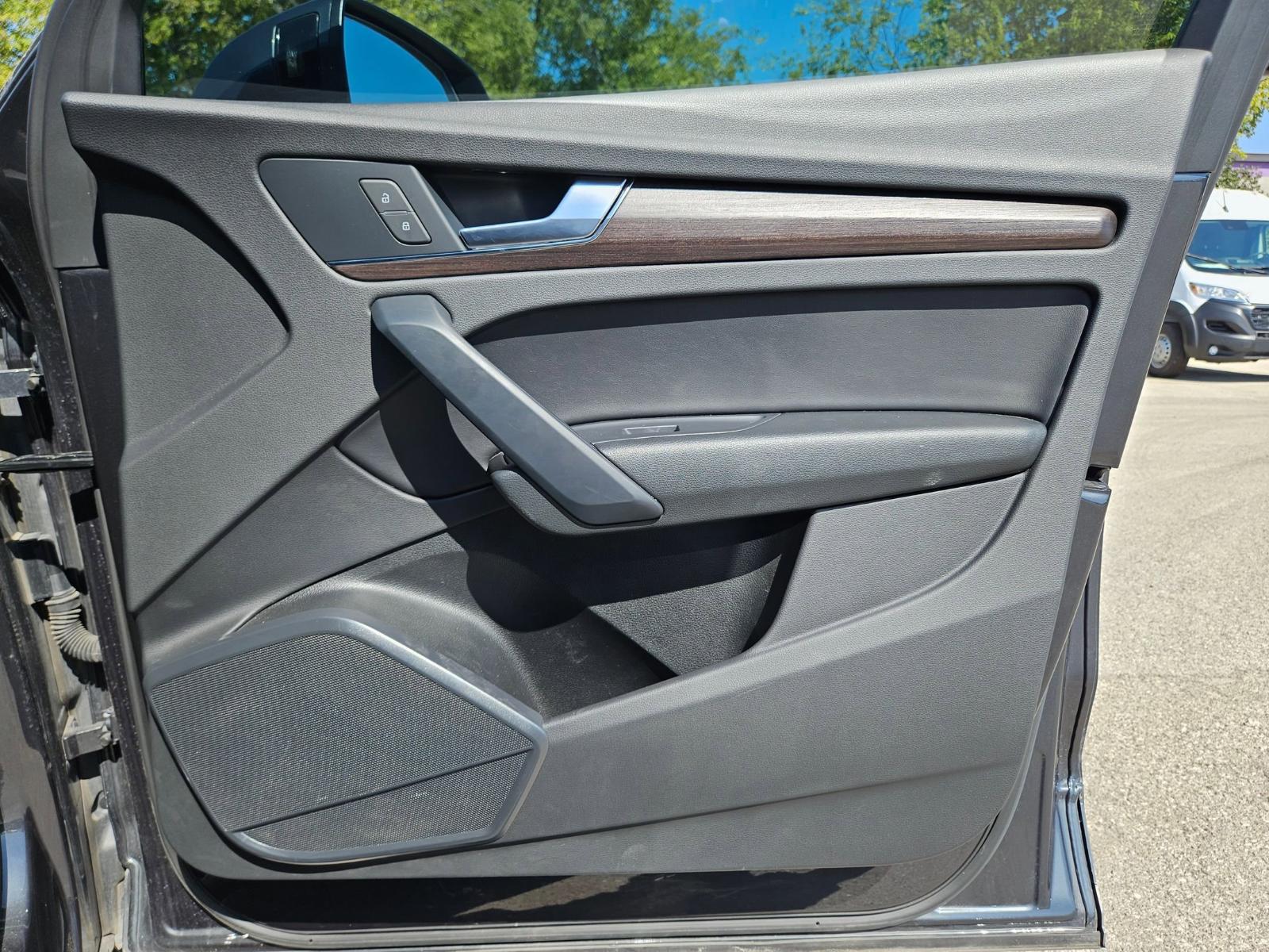 2023 Audi Q5 Vehicle Photo in Seguin, TX 78155