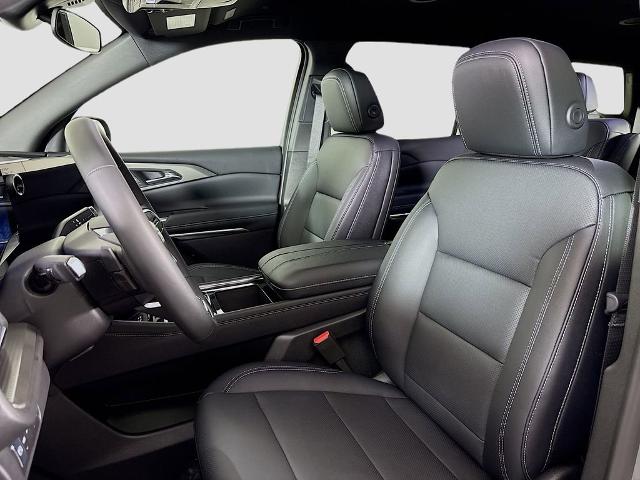 2026 Chevrolet Traverse Vehicle Photo in PUYALLUP, WA 98371-4149