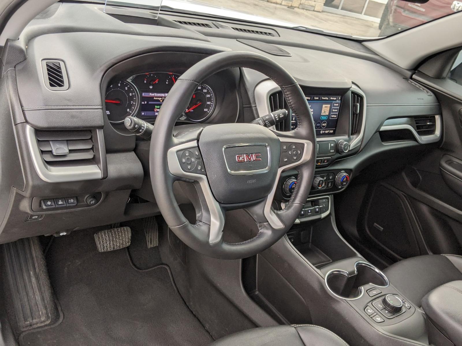 2022 GMC Terrain Vehicle Photo in Seguin, TX 78155
