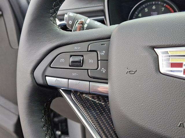 2025 Cadillac XT6 Vehicle Photo in DANBURY, CT 06810-5034