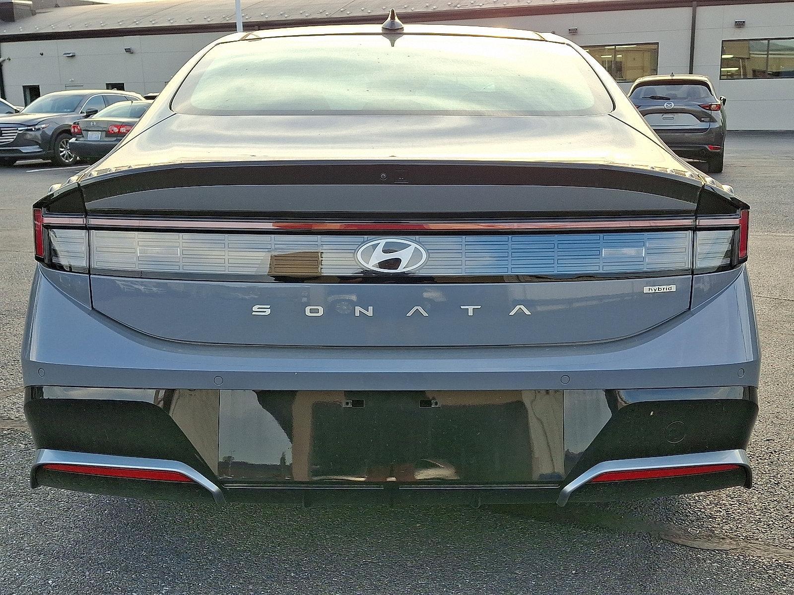 2025 Hyundai SONATA Hybrid Vehicle Photo in Harrisburg, PA 17111