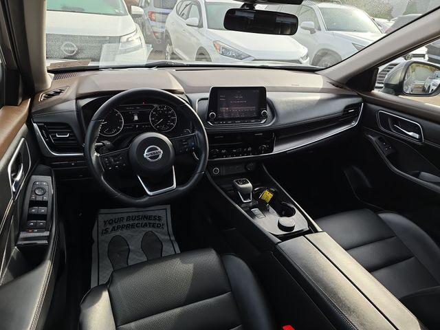 2021 Nissan Rogue Vehicle Photo in Pleasant Hills, PA 15236