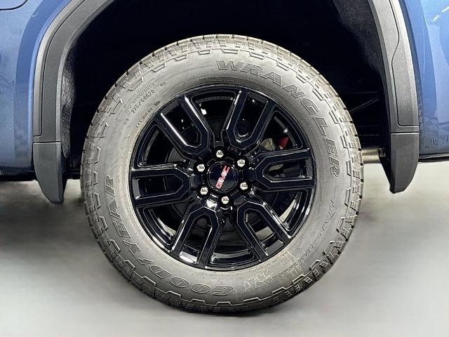 2026 GMC Sierra 1500 Vehicle Photo in PUYALLUP, WA 98371-4149