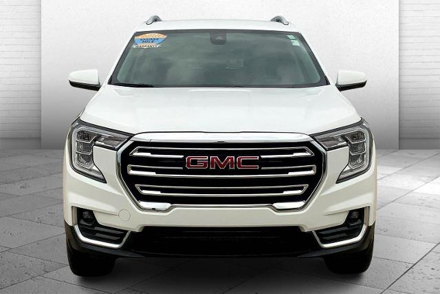 2023 GMC Terrain Vehicle Photo in TOPEKA, KS 66609-0000