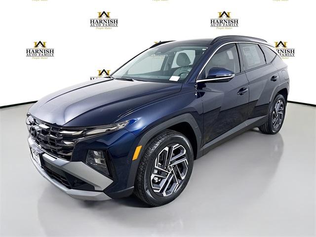 2025 Hyundai TUCSON Hybrid Vehicle Photo in Everett, WA 98204