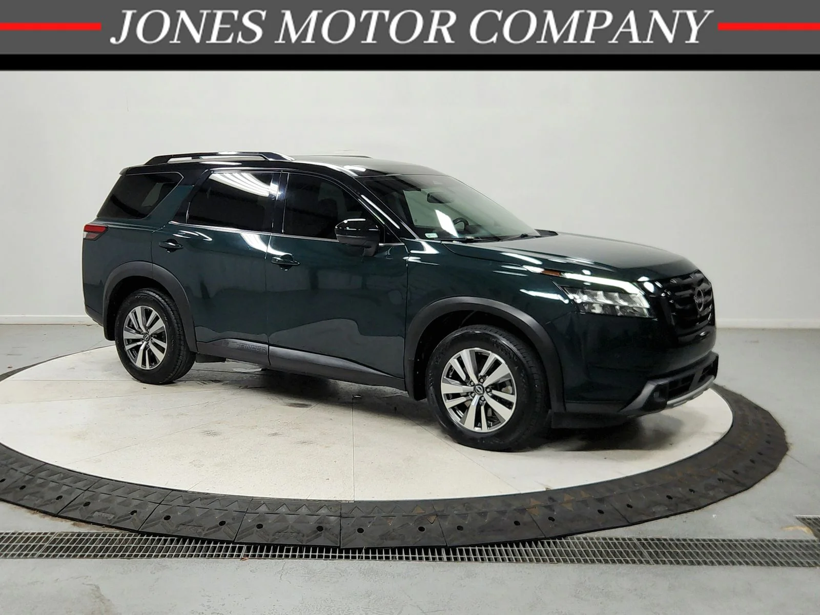2022 Nissan Pathfinder Vehicle Photo in Savannah, TN 38372