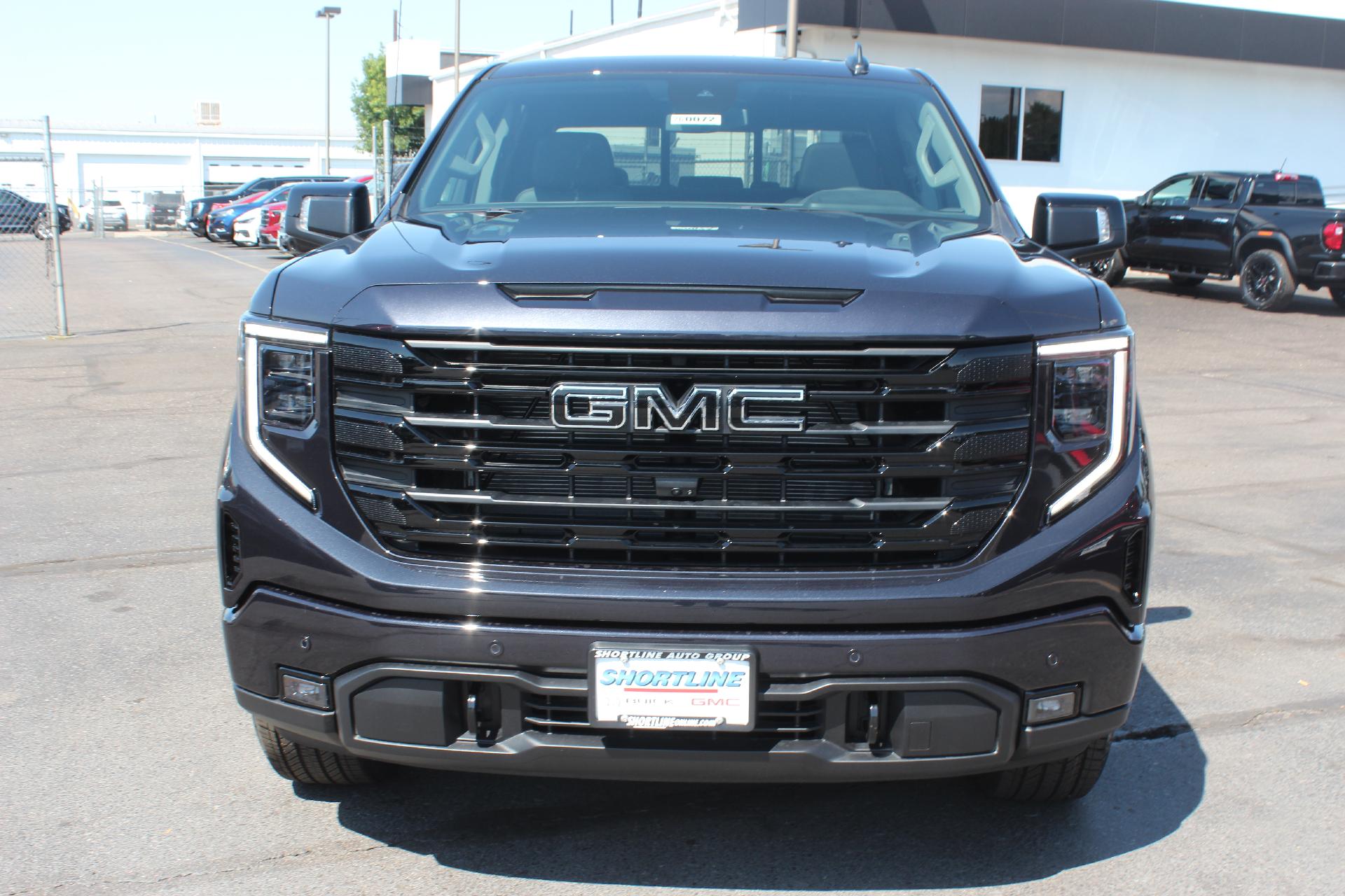 2026 GMC Sierra 1500 Vehicle Photo in AURORA, CO 80012-4011