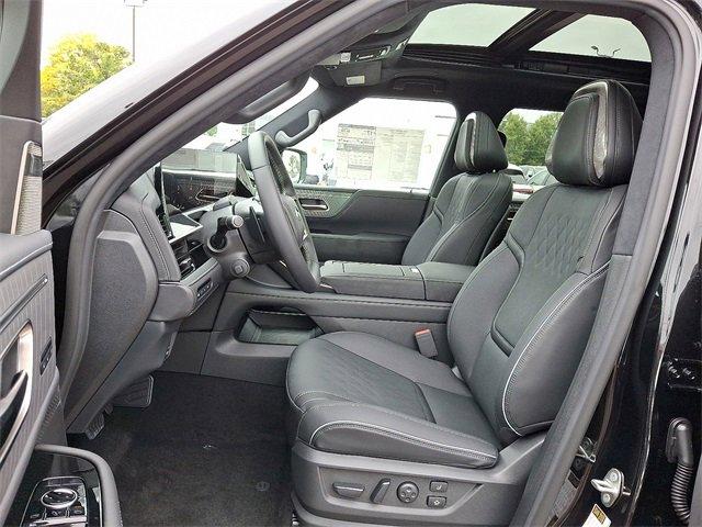 2026 INFINITI QX80 Vehicle Photo in Willow Grove, PA 19090