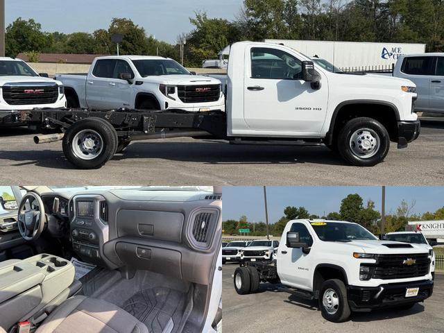 2024 Chevrolet Silverado 3500 HD CC Vehicle Photo in COLUMBIA, MO 65203-3903