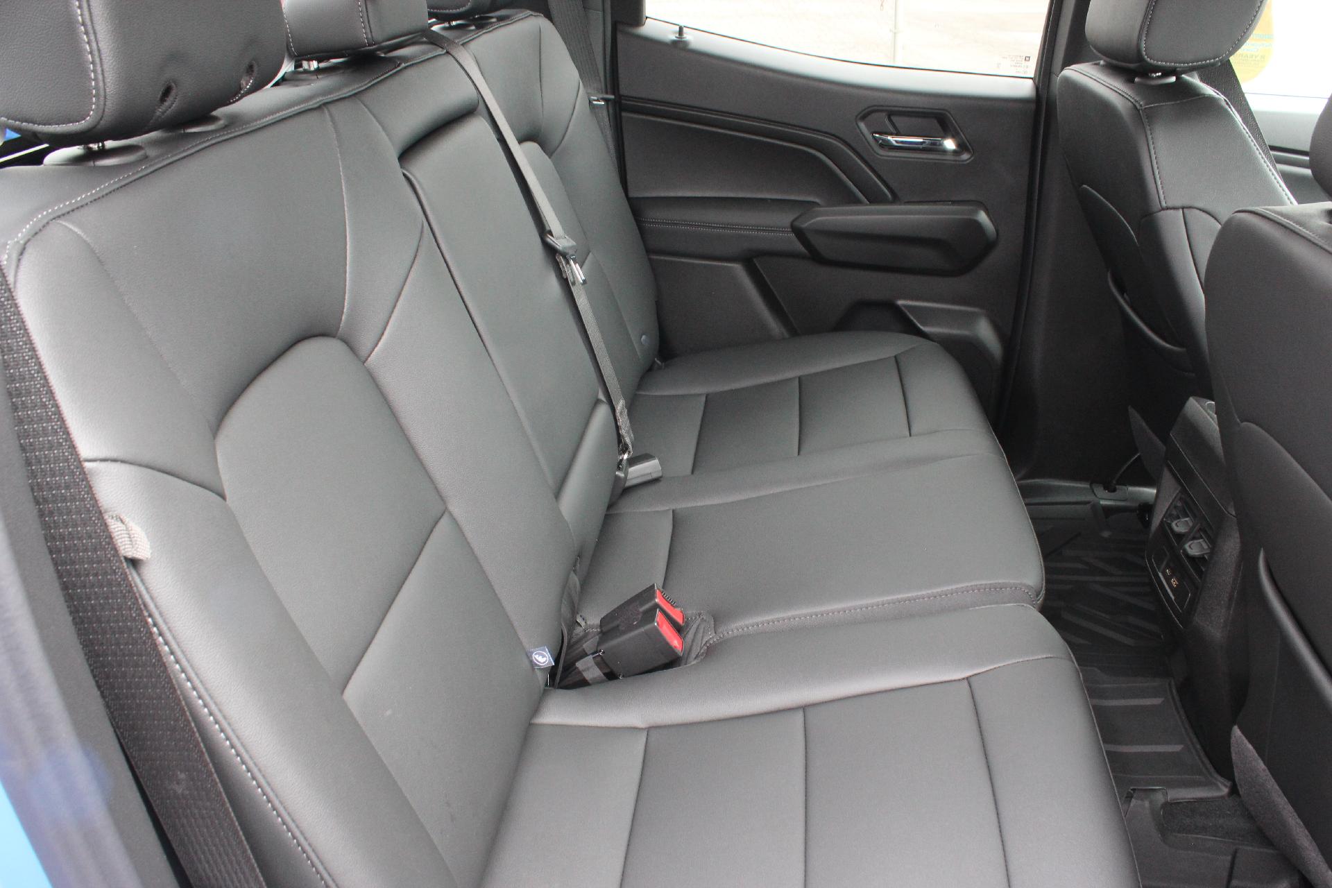 2025 GMC Canyon Vehicle Photo in AURORA, CO 80012-4011
