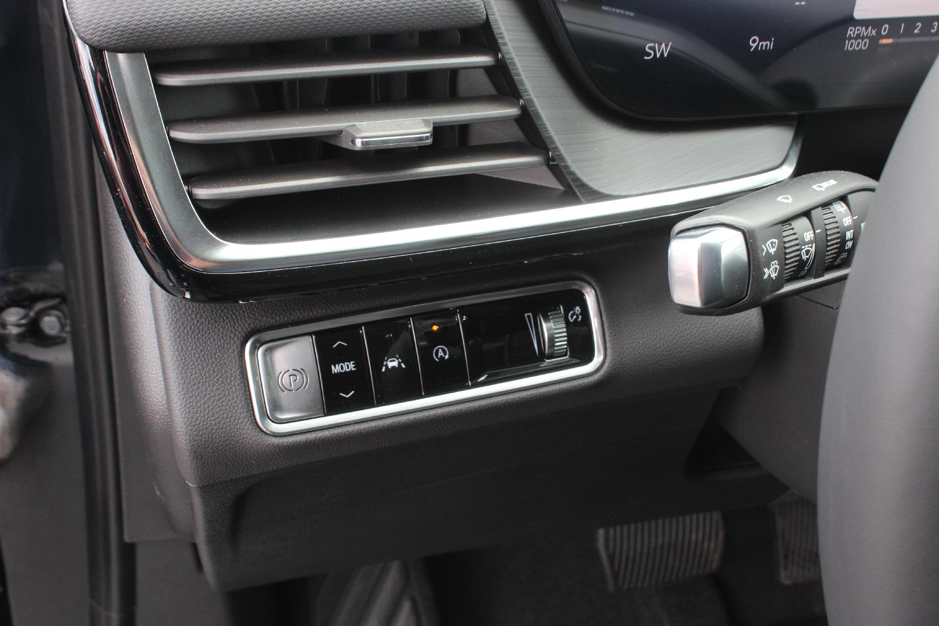 2025 Buick Envision Vehicle Photo in AURORA, CO 80012-4011